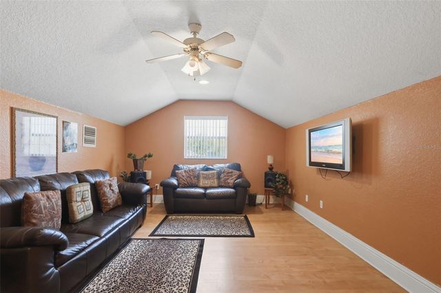 1051 DUNBAR AVENUE, Sanford, FL 32771