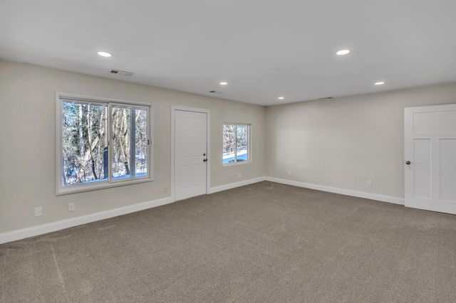 4755 Eriks Boulevard, Eagan, MN 55122