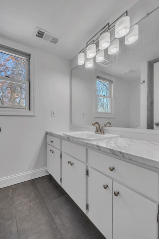 4755 Eriks Boulevard, Eagan, MN 55122