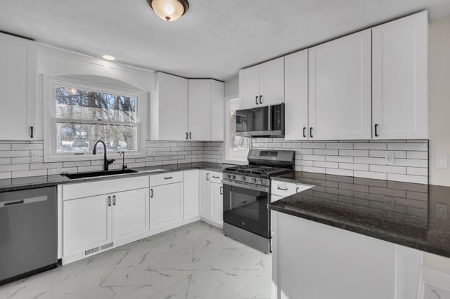 4755 Eriks Boulevard, Eagan, MN 55122