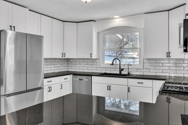 4755 Eriks Boulevard, Eagan, MN 55122