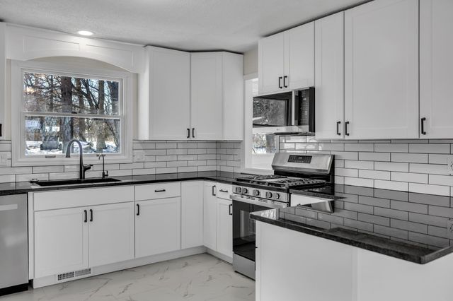 4755 Eriks Boulevard, Eagan, MN 55122