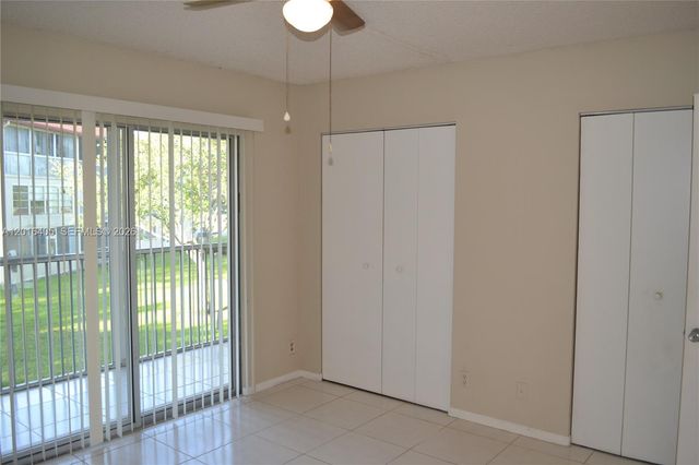 13350 SW 1st St 207P, Pembroke Pines, FL 33027