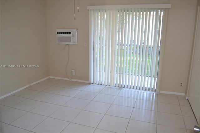 13350 SW 1st St 207P, Pembroke Pines, FL 33027