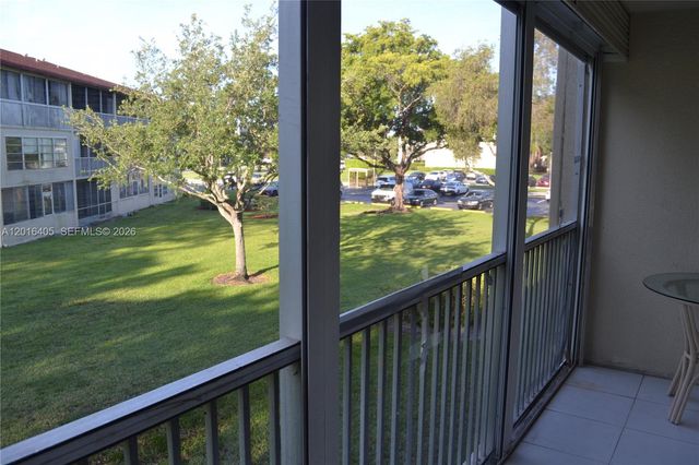 13350 SW 1st St 207P, Pembroke Pines, FL 33027