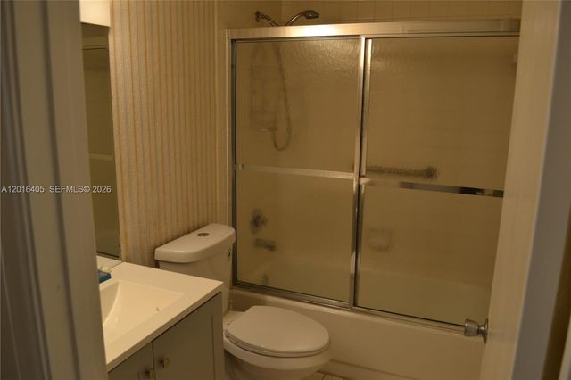 13350 SW 1st St 207P, Pembroke Pines, FL 33027