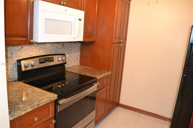 13350 SW 1st St 207P, Pembroke Pines, FL 33027