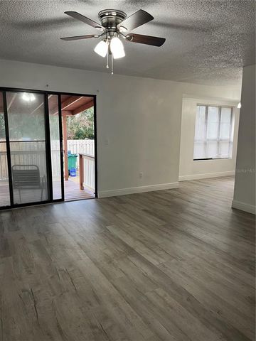 512 STALLINGS AVENUE, Deltona, FL 32738