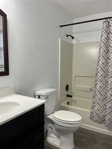 512 STALLINGS AVENUE, Deltona, FL 32738