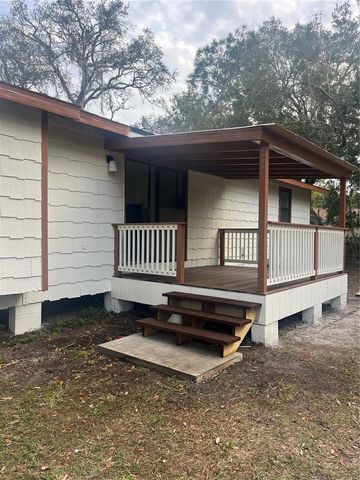 512 STALLINGS AVENUE, Deltona, FL 32738