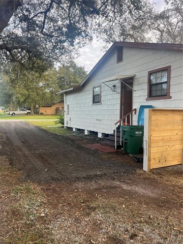 512 STALLINGS AVENUE, Deltona, FL 32738