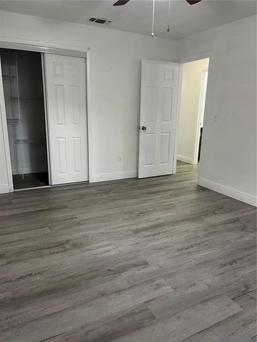 512 STALLINGS AVENUE, Deltona, FL 32738