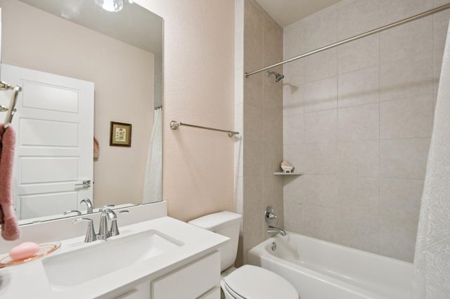 504 Peace DR, Liberty Hill, TX 78642