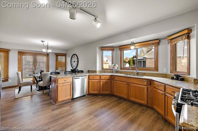 50053 Middle River Drive, Macomb, MI 48044