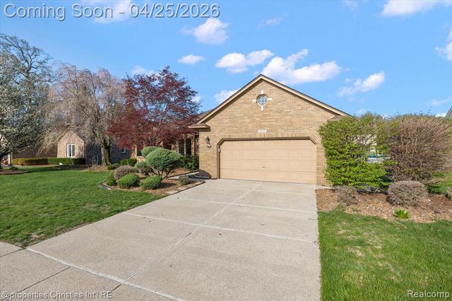 50053 Middle River Drive, Macomb, MI 48044