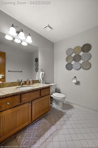 50053 Middle River Drive, Macomb, MI 48044