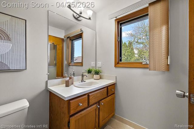 50053 Middle River Drive, Macomb, MI 48044