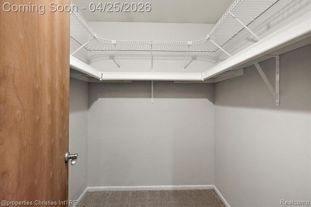 50053 Middle River Drive, Macomb, MI 48044