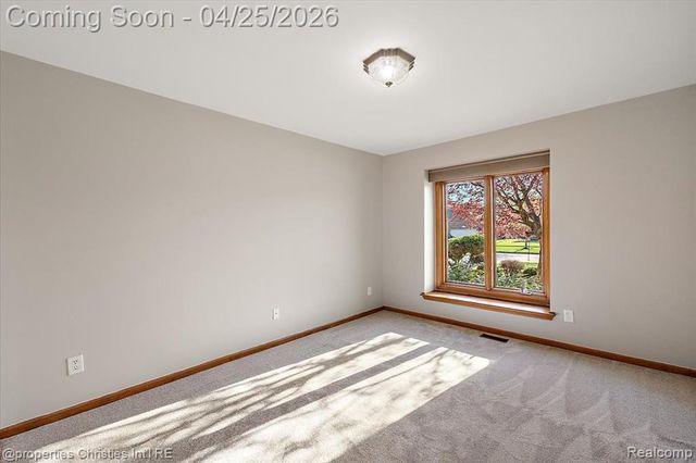 50053 Middle River Drive, Macomb, MI 48044