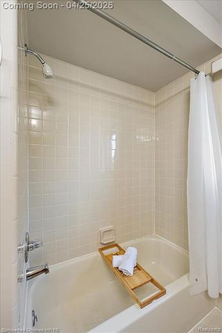 50053 Middle River Drive, Macomb, MI 48044