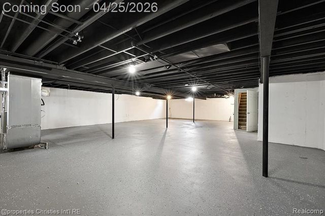 50053 Middle River Drive, Macomb, MI 48044