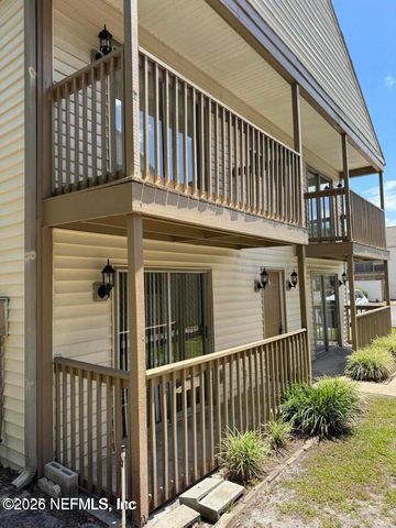 2300 TWELVE OAKS Drive A5, Orange Park, FL 32065