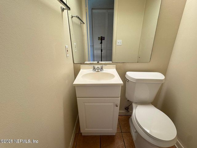 2300 TWELVE OAKS Drive A5, Orange Park, FL 32065