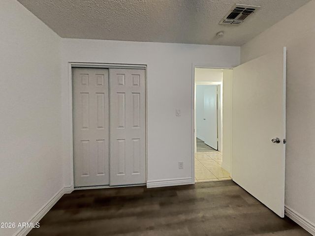 2402 W Altadena Avenue, Phoenix, AZ 85029