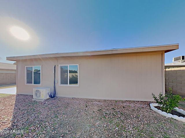 2402 W Altadena Avenue, Phoenix, AZ 85029