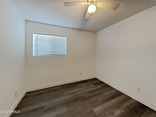 2402 W Altadena Avenue, Phoenix, AZ 85029