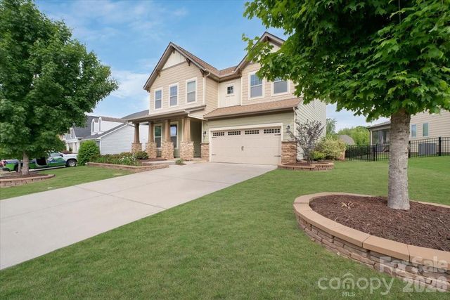 17534 Austins Creek Drive, Charlotte, NC 28278