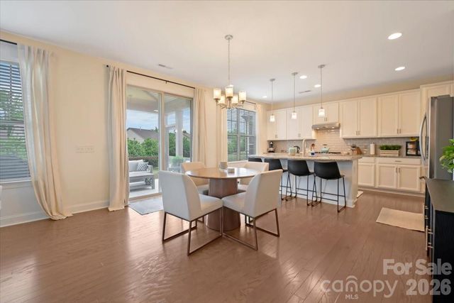 17534 Austins Creek Drive, Charlotte, NC 28278