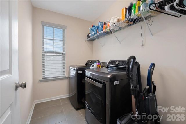 17534 Austins Creek Drive, Charlotte, NC 28278