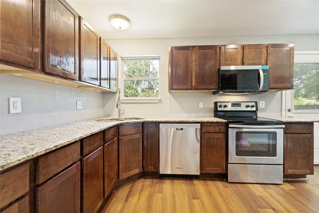 4862 Bedford Drive, Mesquite, TX 75150