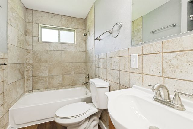 4862 Bedford Drive, Mesquite, TX 75150