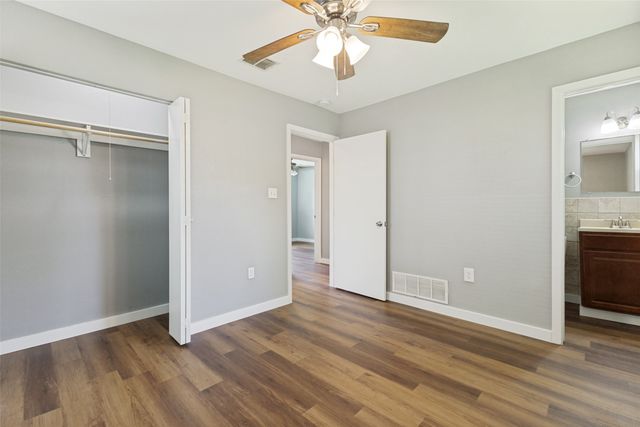 4862 Bedford Drive, Mesquite, TX 75150