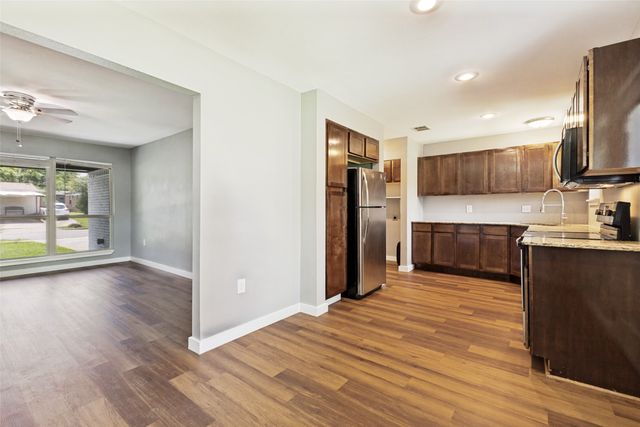 4862 Bedford Drive, Mesquite, TX 75150