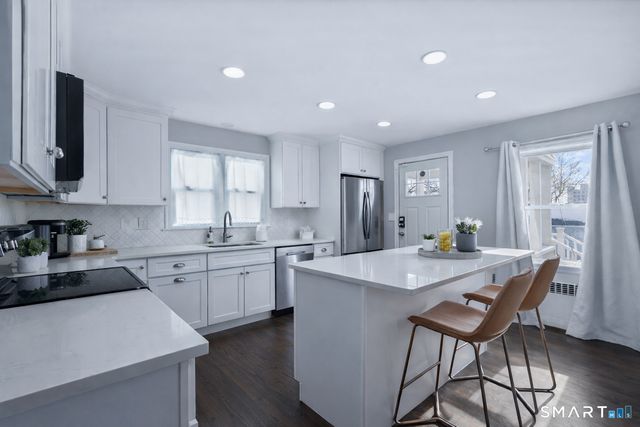 457 Summit Street, Bridgeport, CT 06606