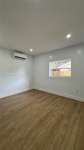 211 SW 10th Ave 5, Miami, FL 33130