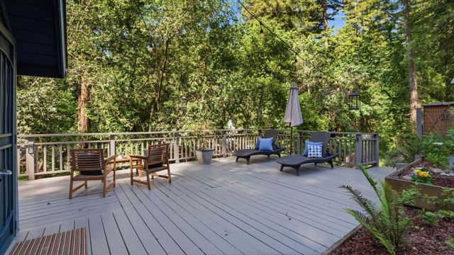 9415 E Zayante Road, Felton, CA 95018