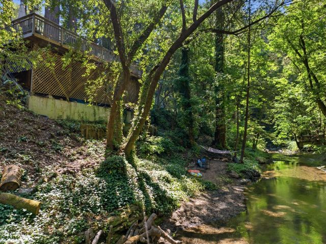 9415 E Zayante Road, Felton, CA 95018