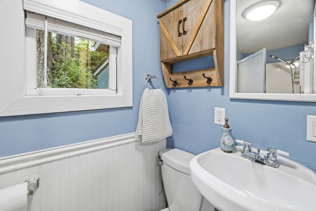 9415 E Zayante Road, Felton, CA 95018