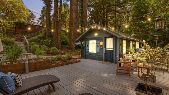 9415 E Zayante Road, Felton, CA 95018