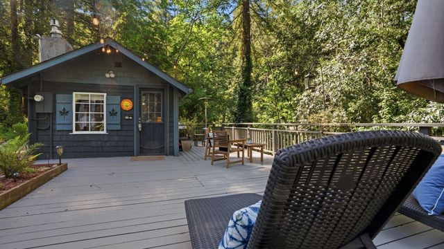 9415 E Zayante Road, Felton, CA 95018