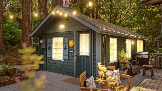 9415 E Zayante Road, Felton, CA 95018