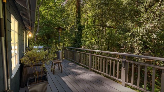 9415 E Zayante Road, Felton, CA 95018