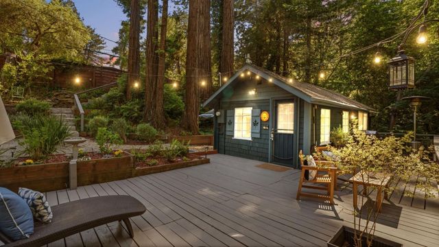 9415 E Zayante Road, Felton, CA 95018