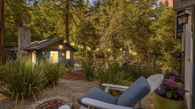 9415 E Zayante Road, Felton, CA 95018