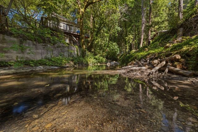 9415 E Zayante Road, Felton, CA 95018