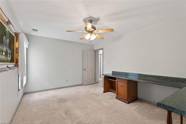 2717 N Elizabeth Harbor DR, Chesapeake, VA 23321